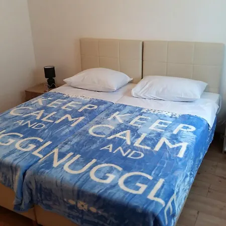 Apartment With A Parking Space - 11518 Split