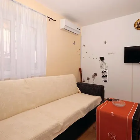 With A Parking Space - 11518 Apartamento Split