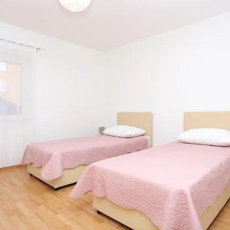 With A Parking Space - 11518 Apartamento